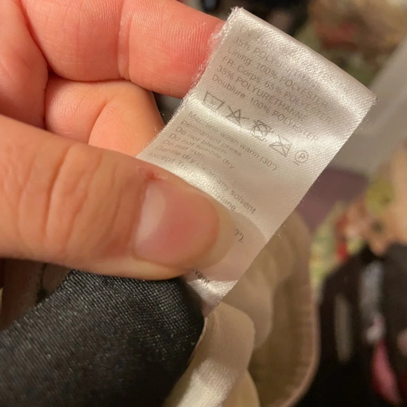 NANUSHKA VEGAN LEATHER YOLIE SHORTS - Picture 5 of 8